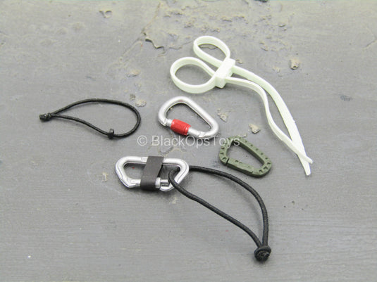 HKP CTRU - Carabiner & Gear Set