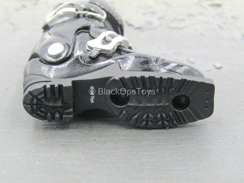 Load image into Gallery viewer, Spiderman - New Goblin - Black Hover Board Boots (Peg Type)
