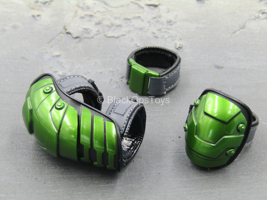 Spiderman - New Goblin - Green Arm Guards