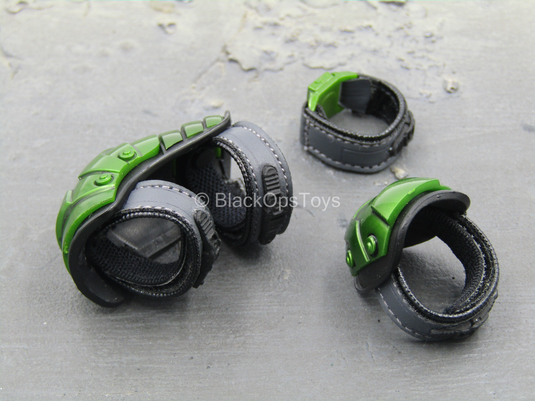 Spiderman - New Goblin - Green Arm Guards