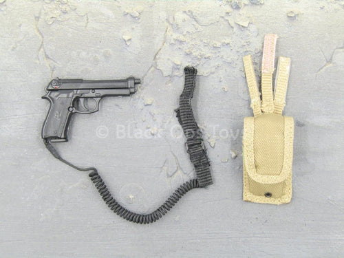 USMC RCT 6th Regiment - M9 Pistol w/Retention Lanyard Set