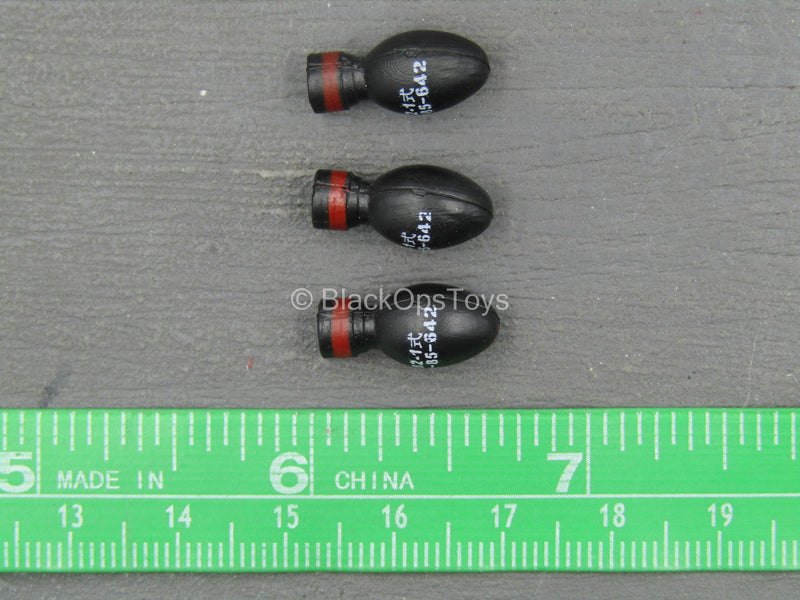 Load image into Gallery viewer, Sino-Vietnamese War - Black Grenades (x3)
