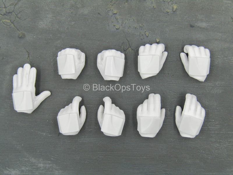 Load image into Gallery viewer, STAR WARS - Snowtrooper - White Gloved Hand Set (x9)
