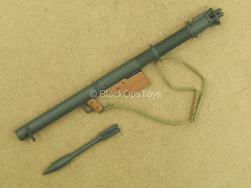 Load image into Gallery viewer, 1/12 - WWII US Army Paratrooper - Bazooka w/Rockets
