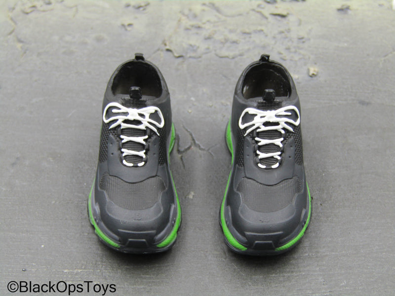 Load image into Gallery viewer, Technical Geek - Black &amp; Green Shoes (Peg Type)
