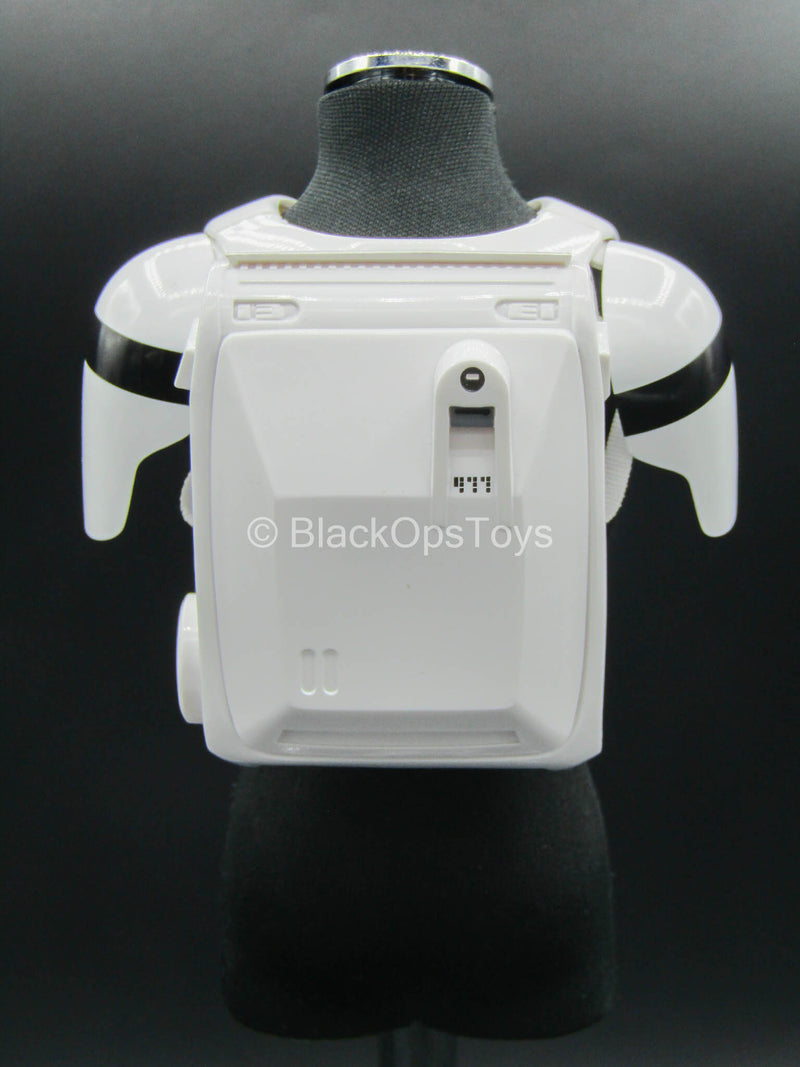 Load image into Gallery viewer, STAR WARS - Snowtrooper - White Chest Armor w/Backpack
