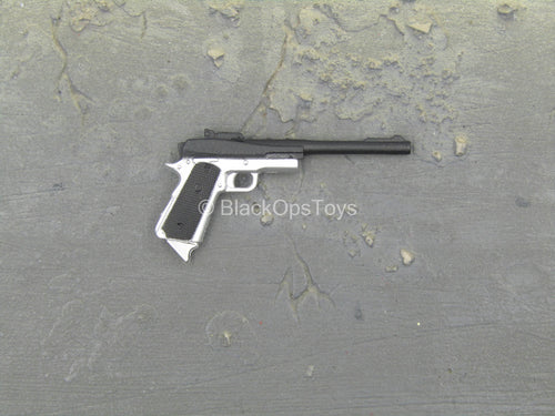 Leon The Professional - Silver-Colored Beretta 92FS