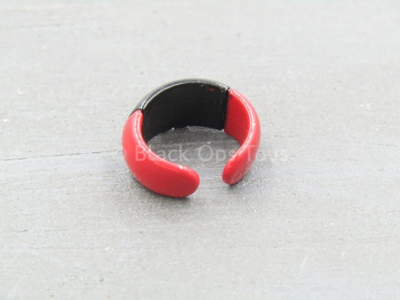 Load image into Gallery viewer, Spade 6 Ada - Red &amp; Black Wrist Watch Bracelet
