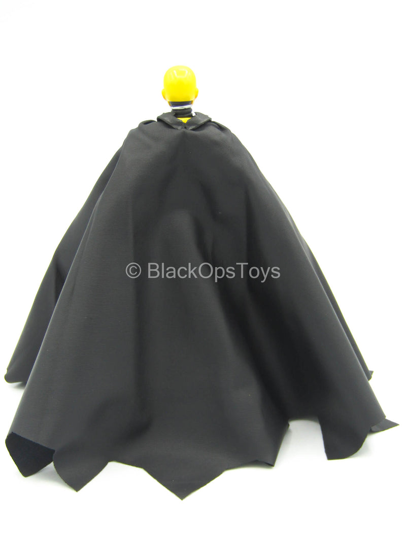 Load image into Gallery viewer, 1/12 - Batman Supreme Knight - Black Leather-Like Cape
