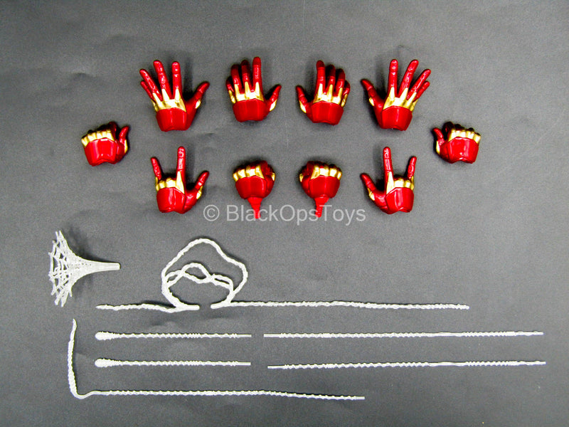 Load image into Gallery viewer, Marvel&#39;s Spider-Man - Gloved Hand Set w/Web Set
