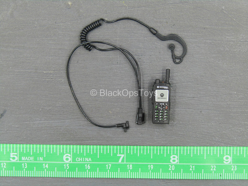 Load image into Gallery viewer, SWAT Blue Steel Commandos - Black Radio w/Headset
