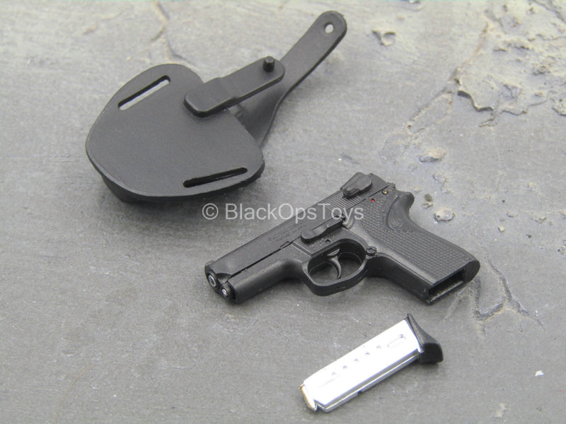 Load image into Gallery viewer, Speed - LAPD SWAT - Compact SW 6904 Pistol w/Belt &amp; Holster
