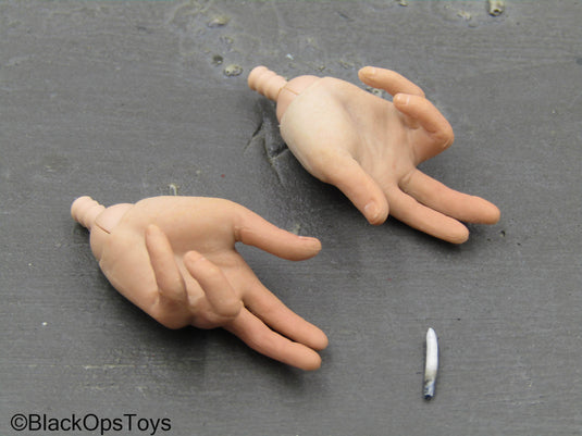 The Big Lebowski - Hand Set w/Cigarette