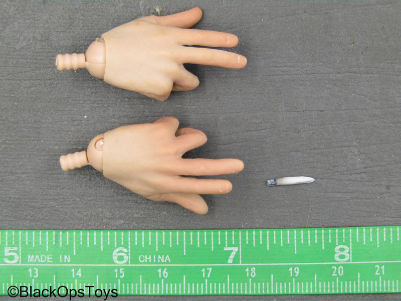 Load image into Gallery viewer, The Big Lebowski - Hand Set w/Cigarette
