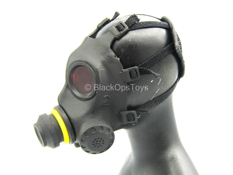 Load image into Gallery viewer, Grim Reaper - Black Gas Mask w/Broken Lens
