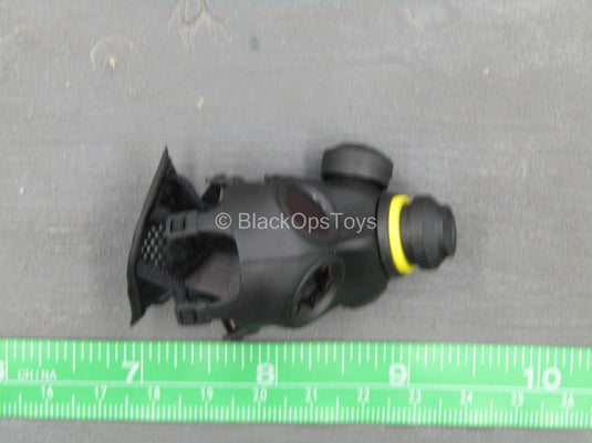 Grim Reaper - Black Gas Mask w/Broken Lens