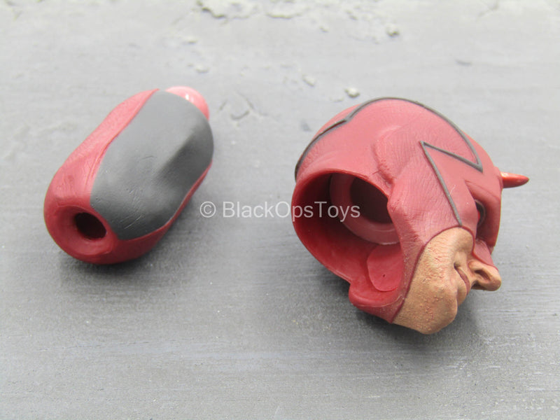 Load image into Gallery viewer, Daredevil - Black &amp; Red Masked Male Head Sculpt (READ DESC)
