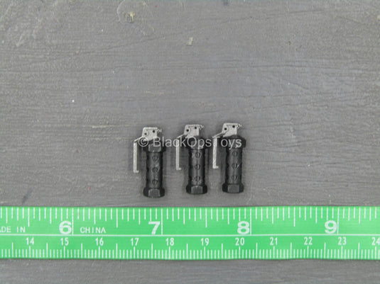 GI Joe - Snake Eyes - Flashbang Grenade (x3)