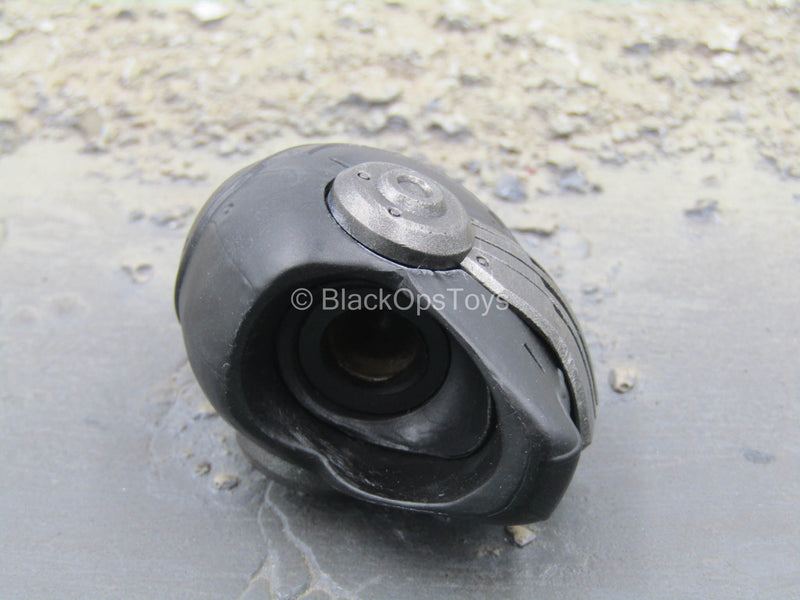 Load image into Gallery viewer, GI Joe - Snake Eyes - Male Masked Head Sculpt
