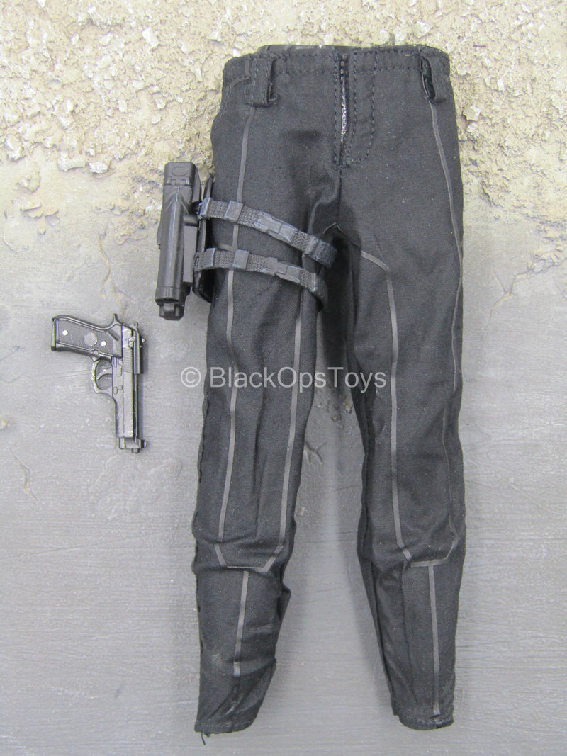 Load image into Gallery viewer, GI Joe - Snake Eyes - Black Combat Pants w/Drop Leg Holster &amp; Pistol
