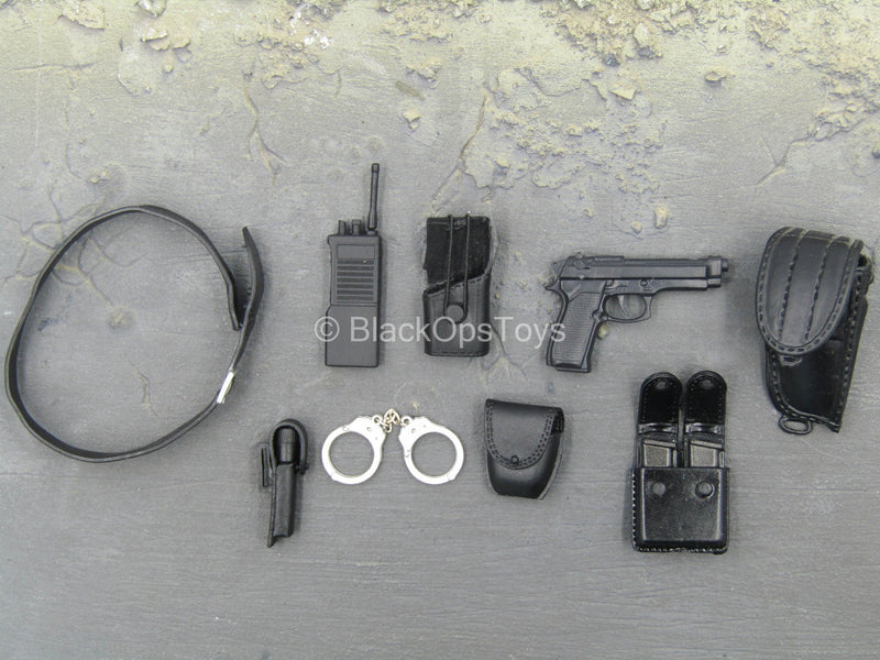 Load image into Gallery viewer, Organised Crime TF - Detective - M9 Pistol &amp; Duty Belt Set
