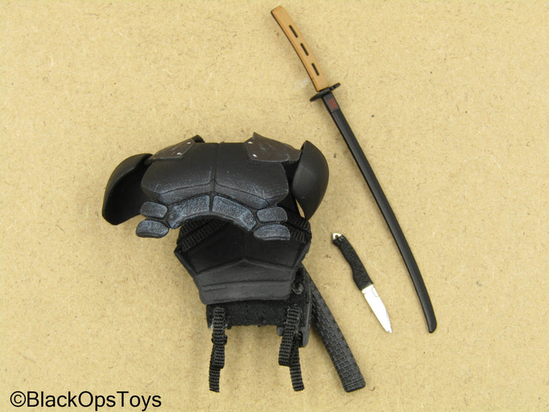 Load image into Gallery viewer, 1/12 - G.I. Joe Snake Eyes - Black Chest Armor w/Katana &amp; Knife
