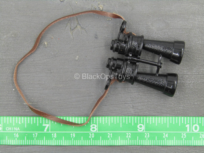 Load image into Gallery viewer, German U-Boat Commander - Black Binoculars
