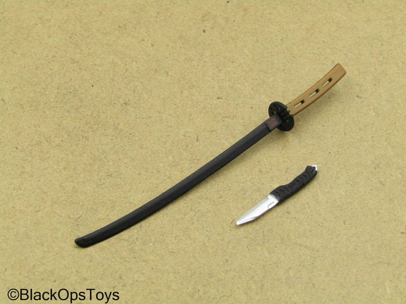 Load image into Gallery viewer, 1/12 - G.I. Joe Snake Eyes - Black Chest Armor w/Katana &amp; Knife
