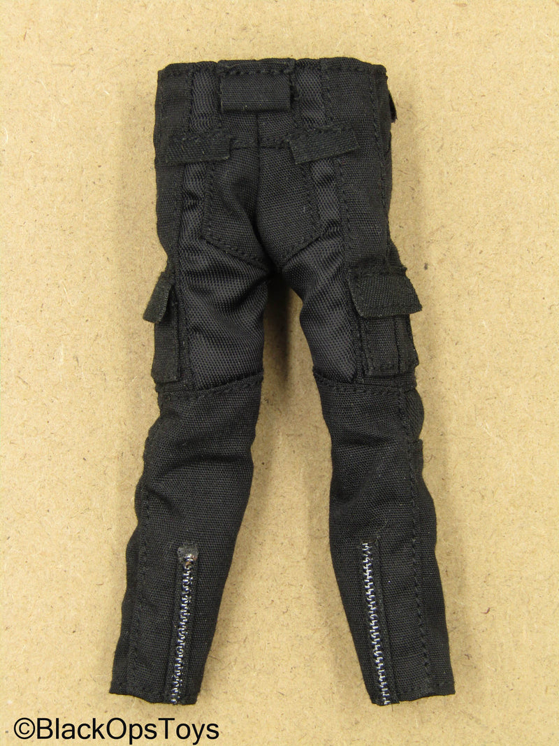 Load image into Gallery viewer, 1/12 - G.I. Joe Snake Eyes - Black Pants
