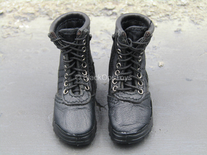 Load image into Gallery viewer, Tony Stark SHIELD Disguise - Black Combat Boots (Foot Type)
