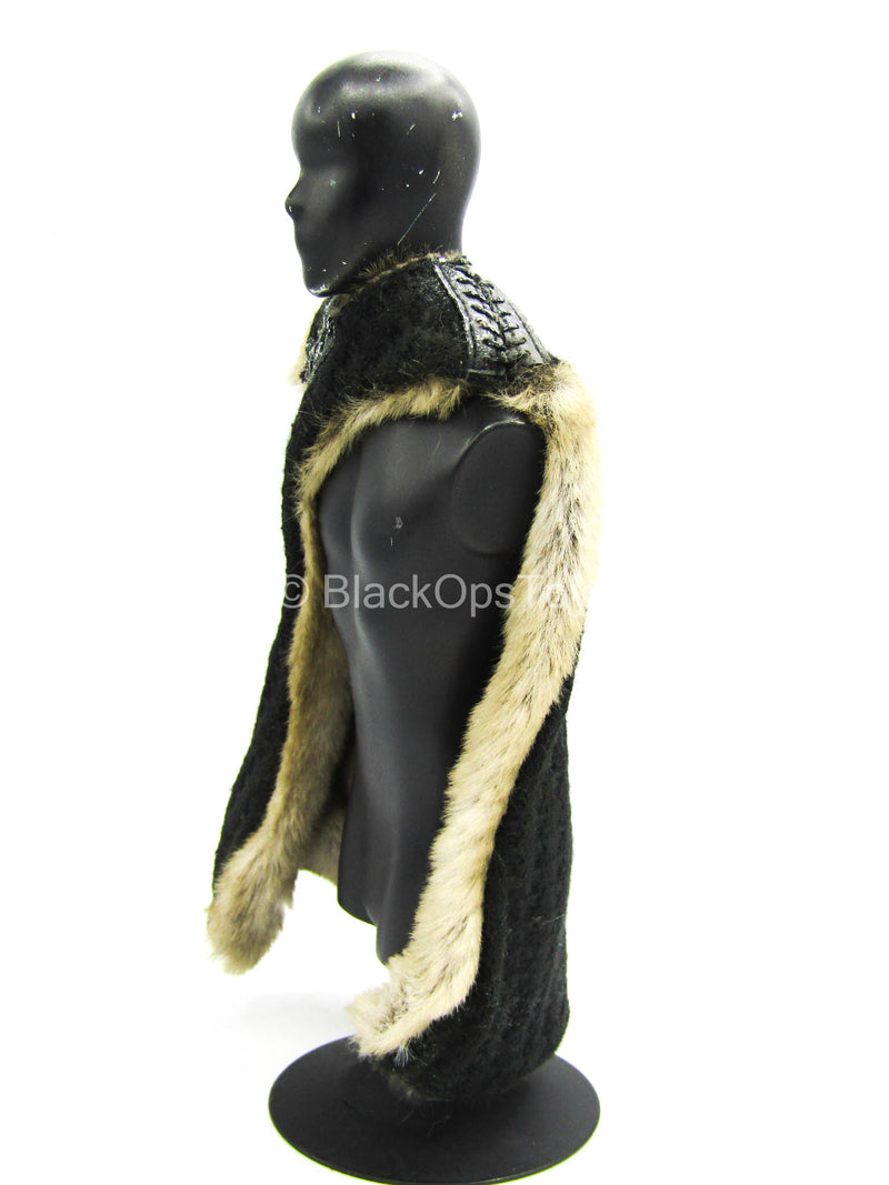 Load image into Gallery viewer, GOT - Arya Stark - Wired Fur-Like Cloak
