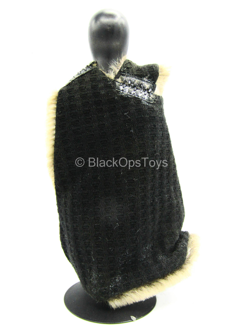 Load image into Gallery viewer, GOT - Arya Stark - Wired Fur-Like Cloak
