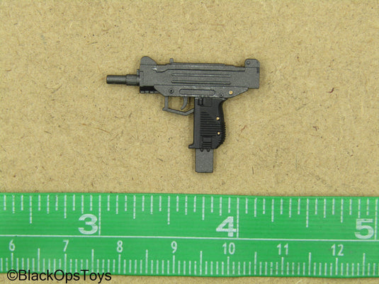 1/12 - The Matrix Trinity - Uzi Submachine Gun