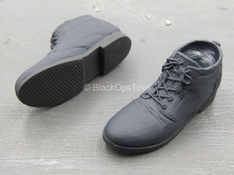 Load image into Gallery viewer, Winter Soldier - Black Shoes (Peg Type)
