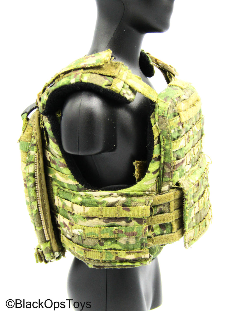 Load image into Gallery viewer, Flagset - Multicam MOLLE Combat Vest
