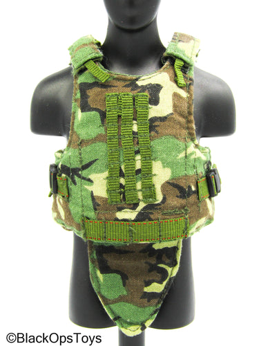 Hot Toys - Green Beret- Woodland Camp Spear Vest