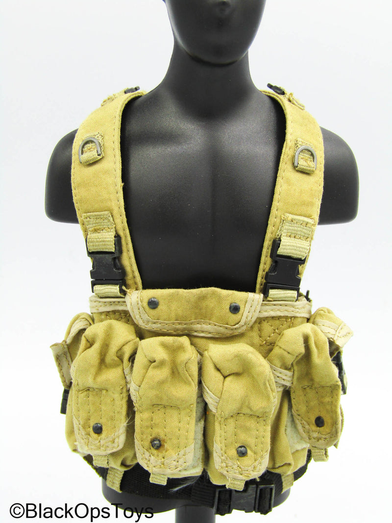 Load image into Gallery viewer, Hot Toys - Polar Mountain Striker - Tan Chest Rig
