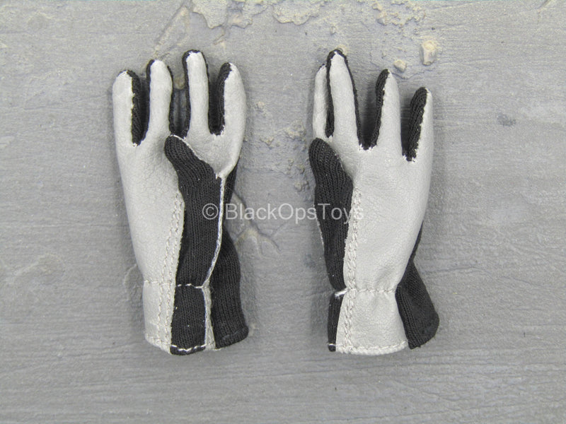 Load image into Gallery viewer, SDU 2.0 - Breacher - Black &amp; Gray Gloves
