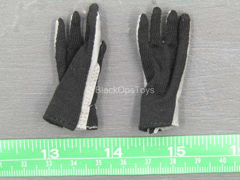 Load image into Gallery viewer, SDU 2.0 - Breacher - Black &amp; Gray Gloves
