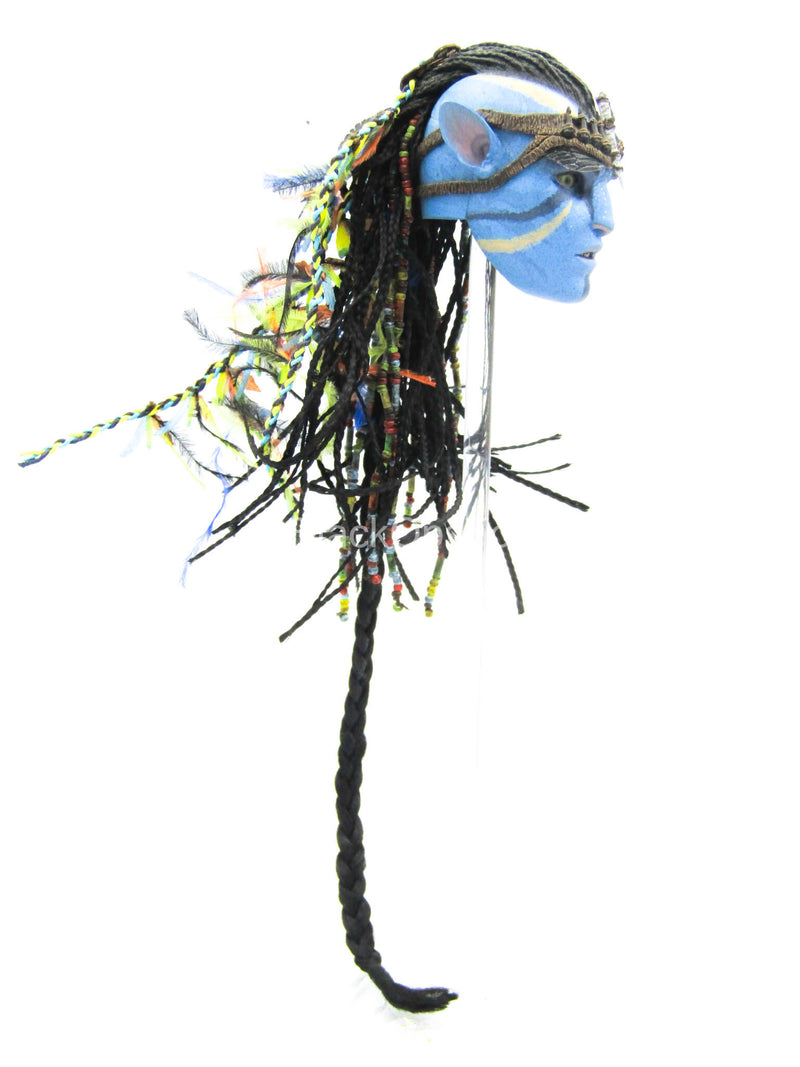 Load image into Gallery viewer, Avatar - Jake Sully - Blue Male Head Sculpt w/Braided Hair
