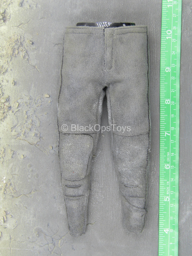 Load image into Gallery viewer, GoT - Tormund Giantsbane - Gray Pants
