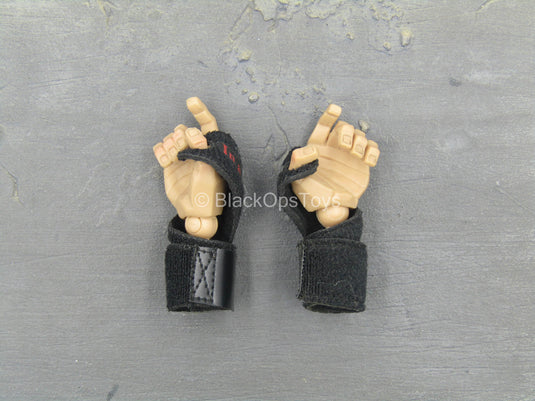 Gangsters Kingdom Spade 3 - Hand Set w/Black Gloves