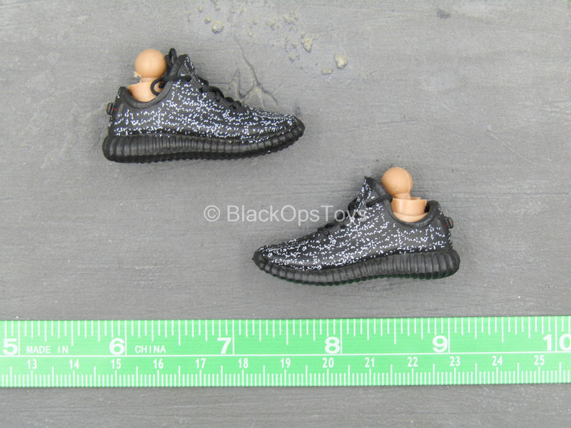 Load image into Gallery viewer, CIA - Armed Agents - Black &amp; White Spotted Sneakers (Peg Type)
