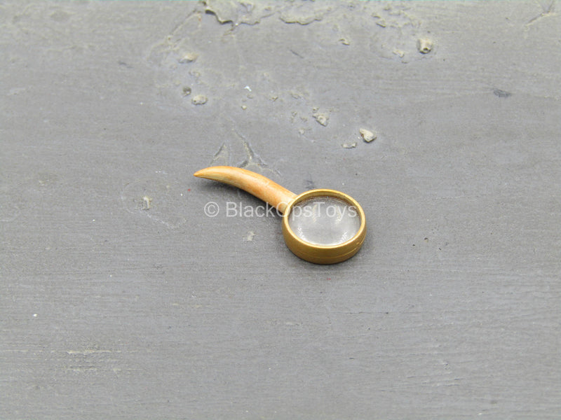 Load image into Gallery viewer, Prof. Minerva McGonagall - Magnifying Glass
