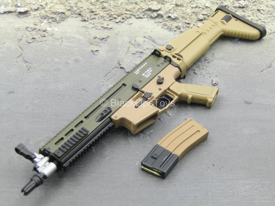 RIFLE - Mk17 Assault Rifle w/Folding Extending Stock