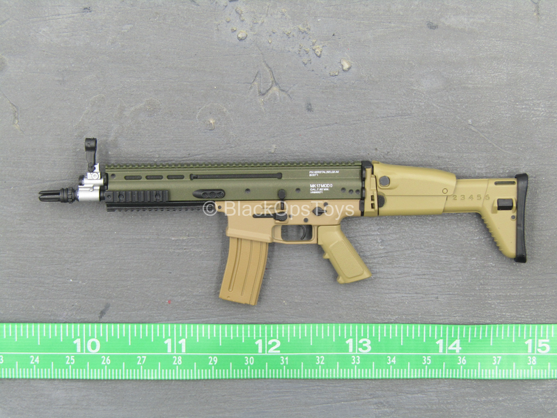 Load image into Gallery viewer, RIFLE - Mk17 Assault Rifle w/Folding Extending Stock
