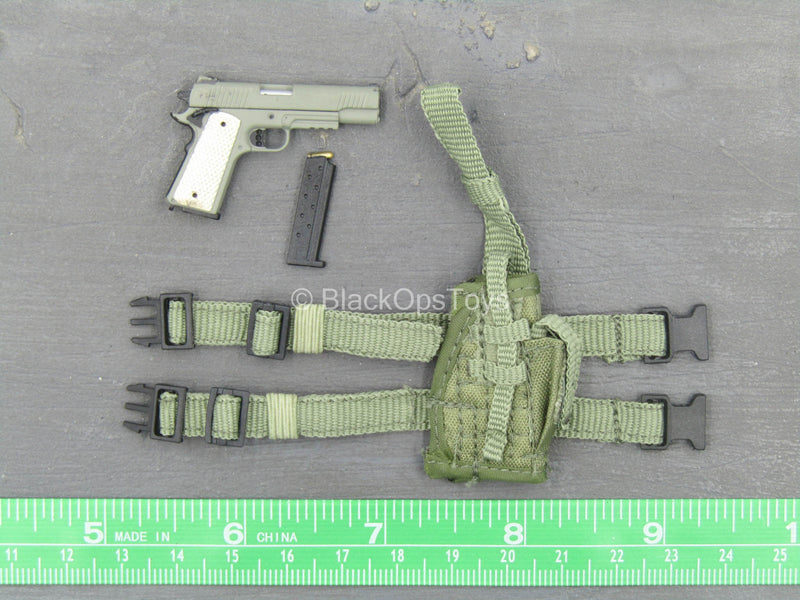 Load image into Gallery viewer, GI JOE - First Sergeant Duke - 1911 Pistol w/Drop Leg Holster
