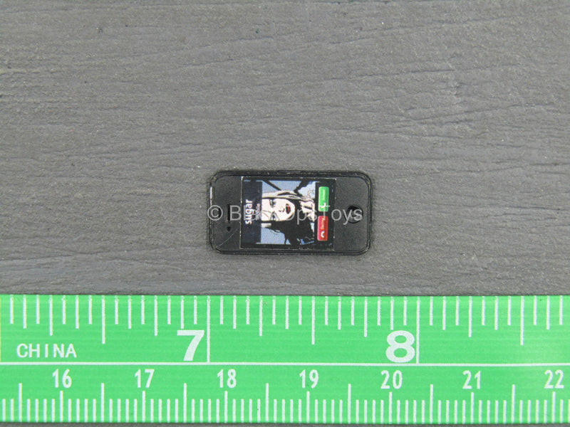 Load image into Gallery viewer, Gangsters Kingdom - Spade 5 - Black Phone

