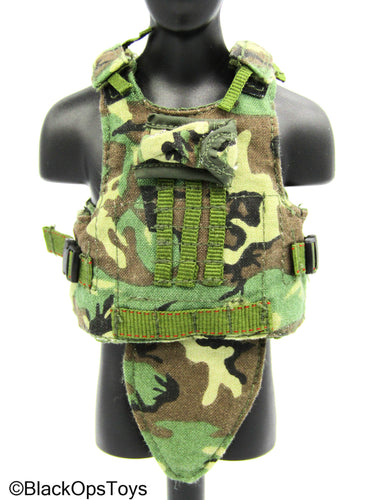 Hot Toys - Green Beret Woodland MOLLE Spear Vest