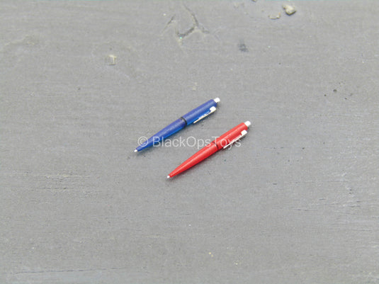 Gangsters Kingdom - Spade 5 - Red & Blue Pen Set